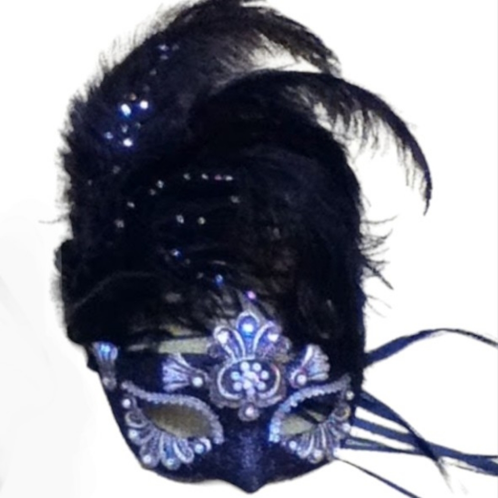 Custom Handmade Masquerade Mask - Black - Picture 5 of 11